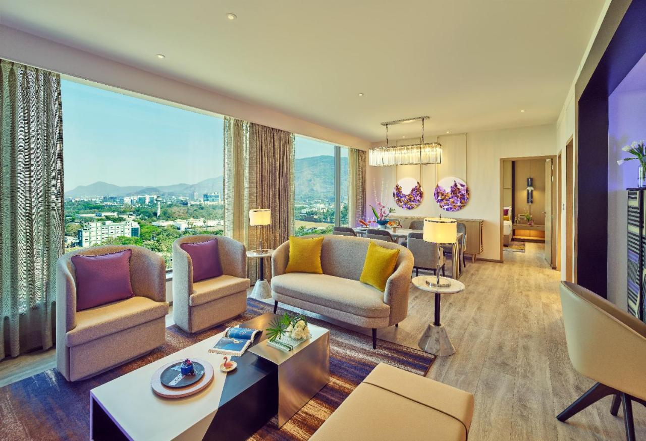 Vivanta Navi Mumbai Turbhe Екстериор снимка
